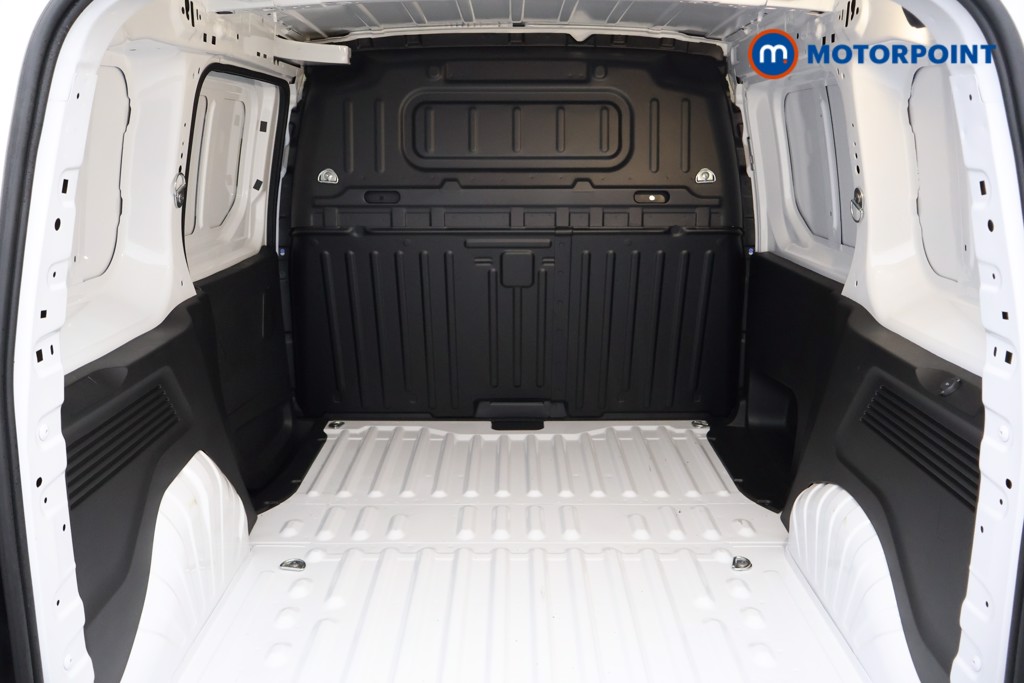 Vauxhall Combo Cargo Prime Automatic Electric Panel Van - Stock Number (1579606) - 14th supplementary image