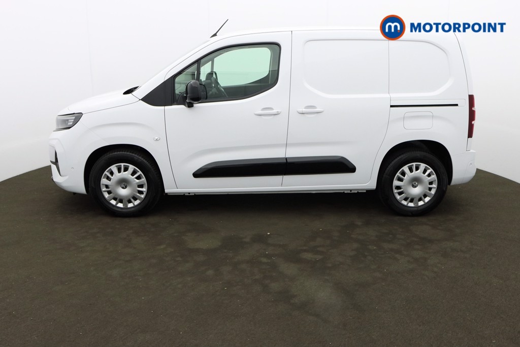 Vauxhall Combo Cargo PRO Automatic Electric Panel Van - Stock Number (1579614) - Passenger side