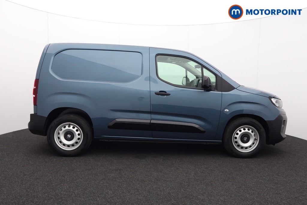 Vauxhall Combo Cargo Prime Automatic Electric Panel Van - Stock Number (1579635) - Drivers side