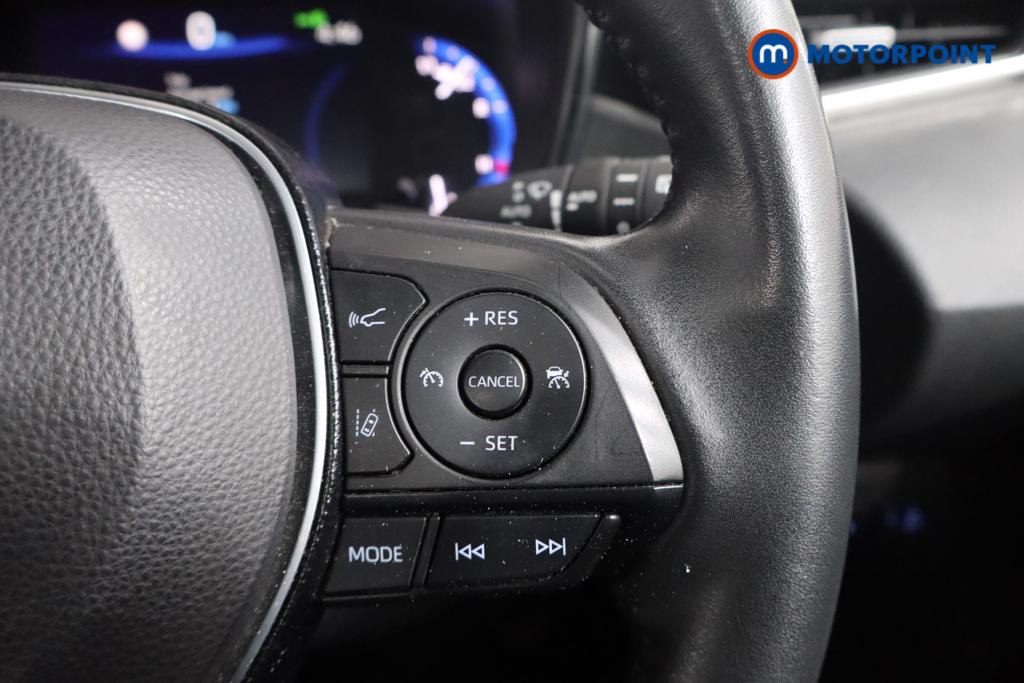 Toyota Corolla Excel Automatic Petrol-Electric Hybrid Hatchback - Stock Number (1579645) - 7th supplementary image
