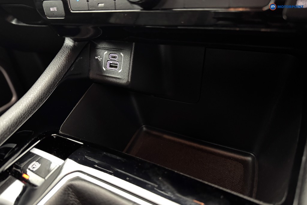 Jeep Compass Night Eagle Manual Petrol SUV - Stock Number (1579663) - 16th supplementary image