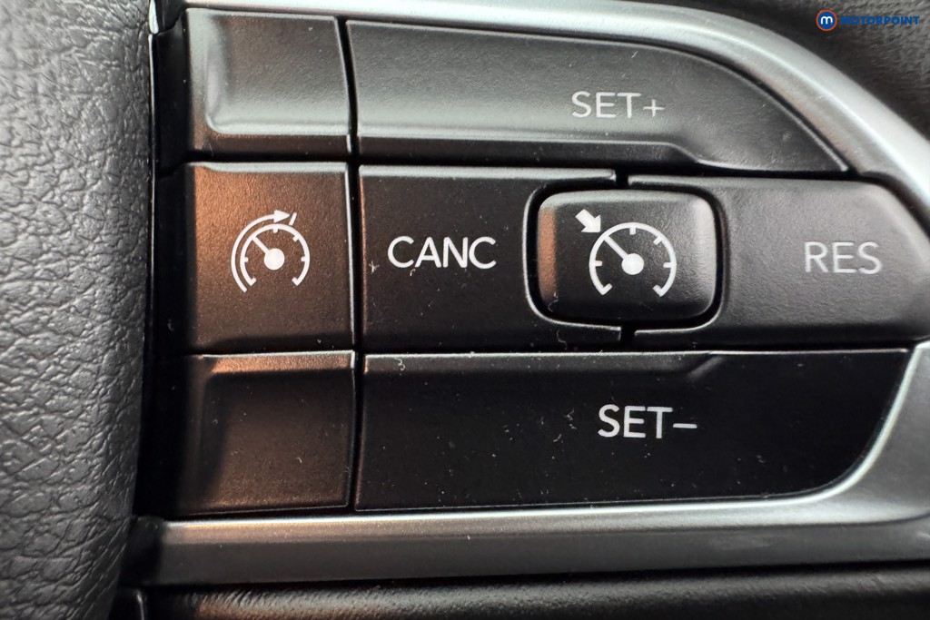 Jeep Compass Night Eagle Manual Petrol SUV - Stock Number (1579663) - 21st supplementary image