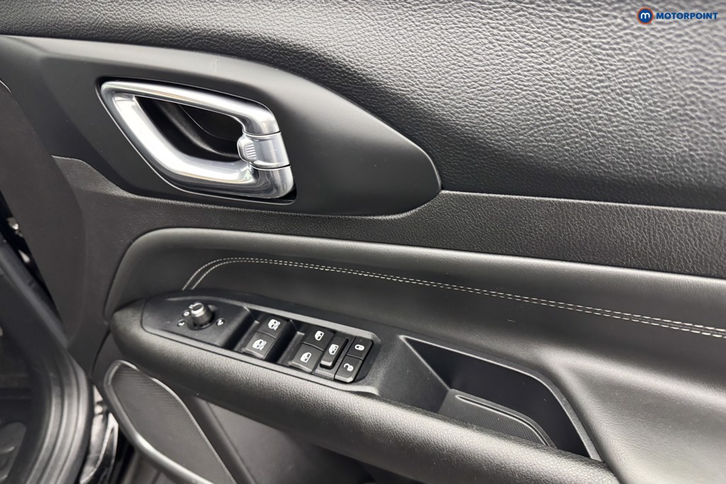 Jeep Compass Night Eagle Manual Petrol SUV - Stock Number (1579663) - 26th supplementary image