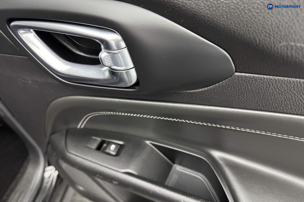 Jeep Compass Night Eagle Manual Petrol SUV - Stock Number (1579663) - 28th supplementary image