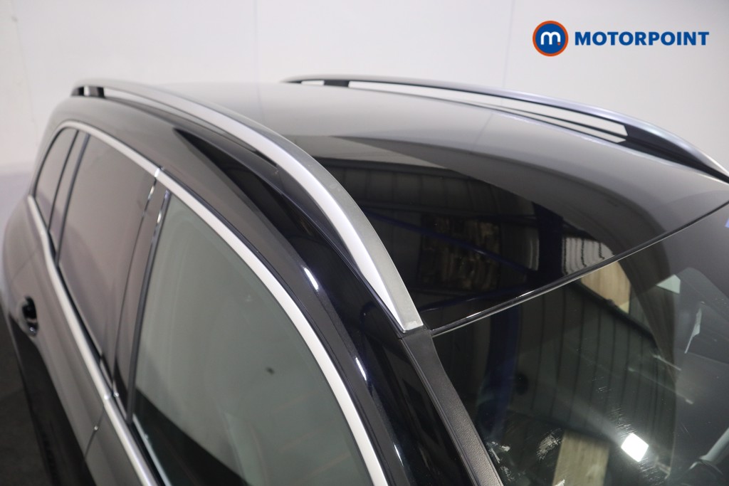 Mercedes-Benz GLB Amg Line Automatic Petrol SUV - Stock Number (1579733) - 24th supplementary image