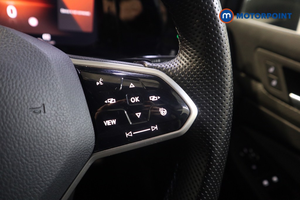 Volkswagen Golf R-Line Automatic Petrol Hatchback - Stock Number (1579777) - 4th supplementary image