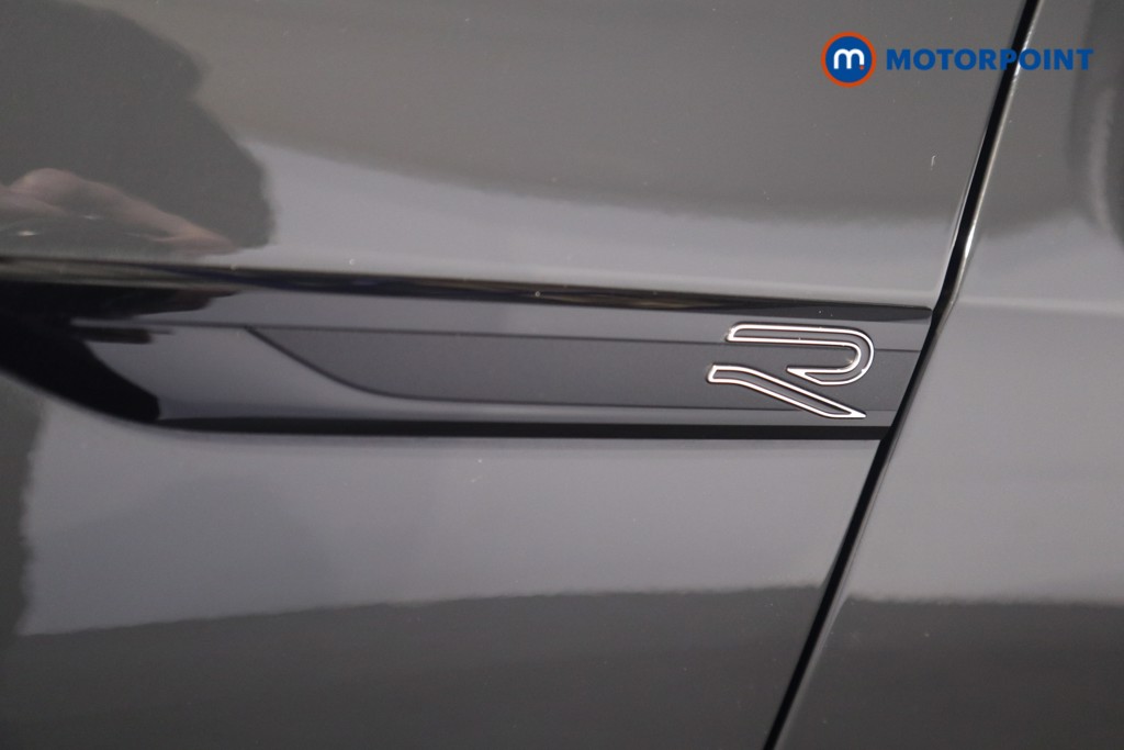 Volkswagen Golf R-Line Automatic Petrol Hatchback - Stock Number (1579777) - 24th supplementary image