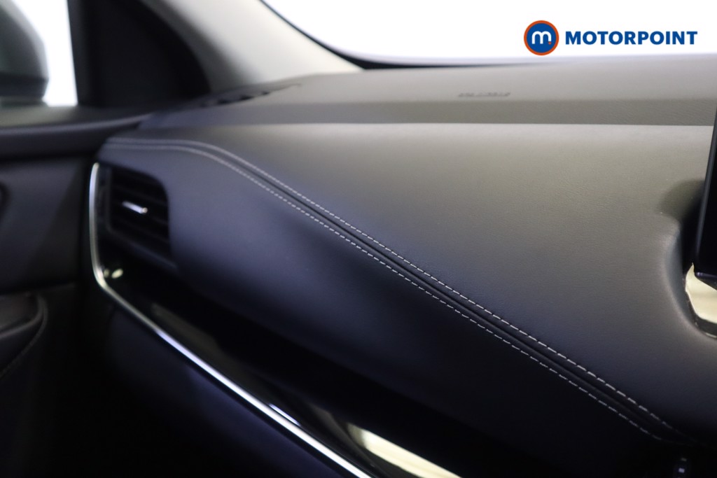 Nissan Qashqai N-Connecta Manual Petrol SUV - Stock Number (1579830) - 23rd supplementary image