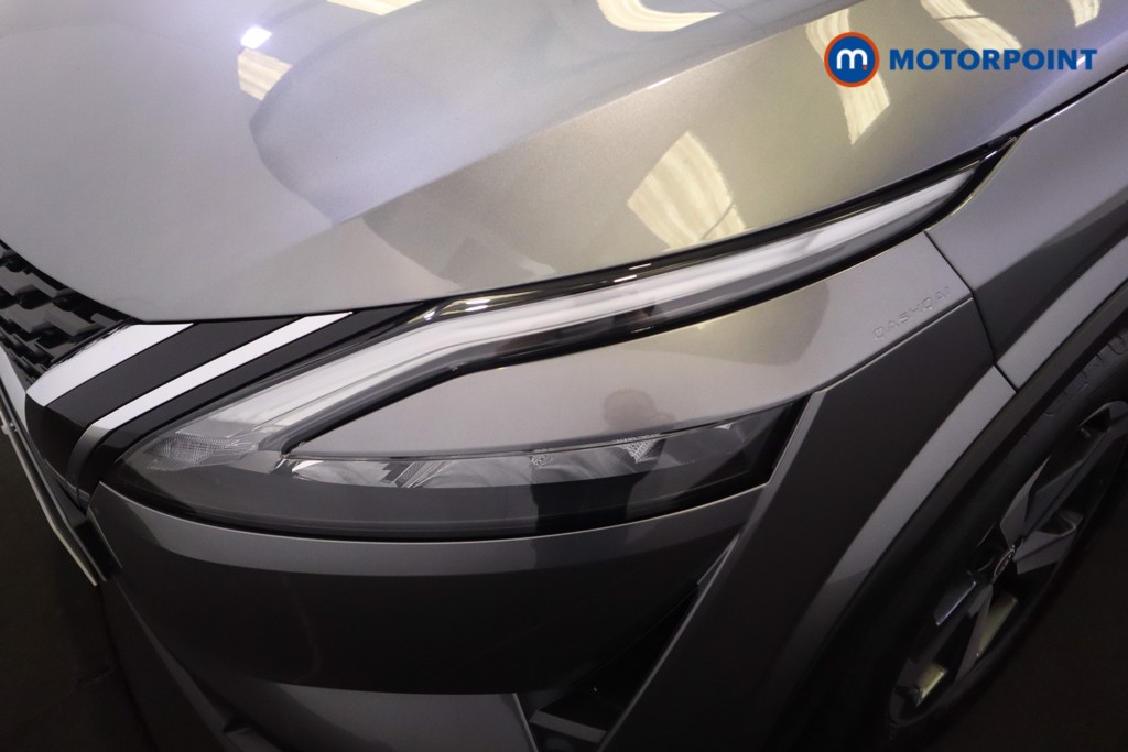 Nissan Qashqai N-Connecta Manual Petrol SUV - Stock Number (1579830) - 38th supplementary image