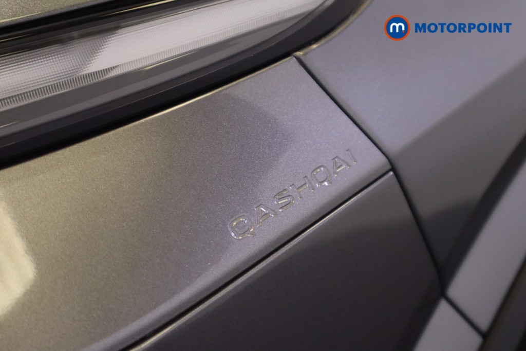 Nissan Qashqai N-Connecta Manual Petrol SUV - Stock Number (1579830) - 39th supplementary image