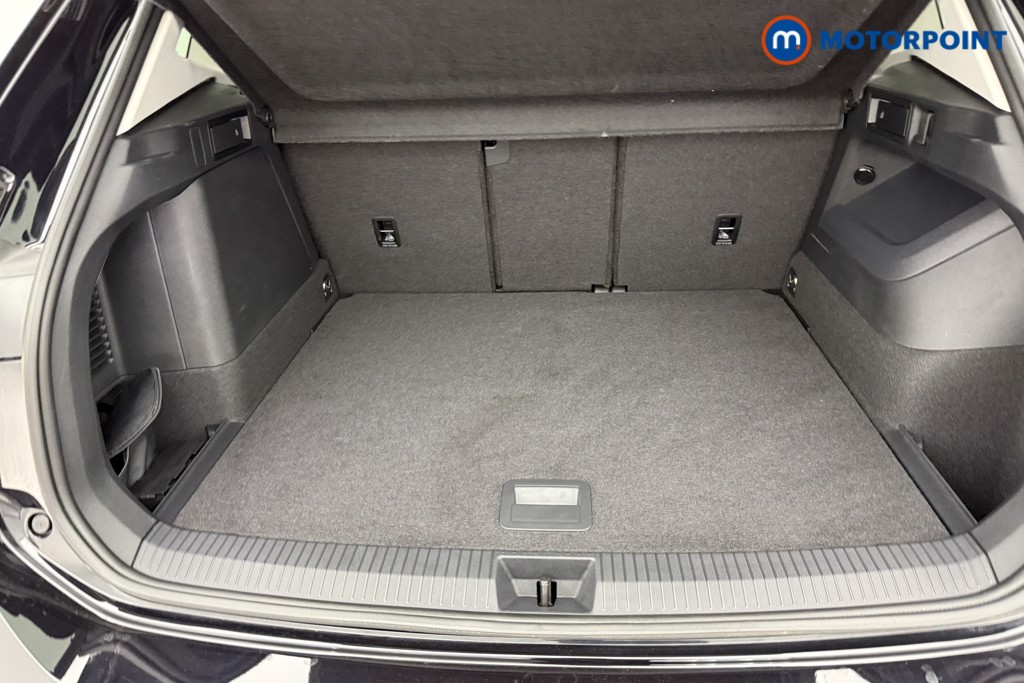Volkswagen Tiguan Match Automatic Petrol Plug-In Hybrid SUV - Stock Number (1579875) - 22nd supplementary image