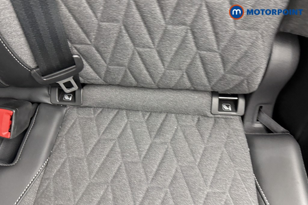 Volkswagen Tiguan Match Automatic Petrol Plug-In Hybrid SUV - Stock Number (1579875) - 27th supplementary image