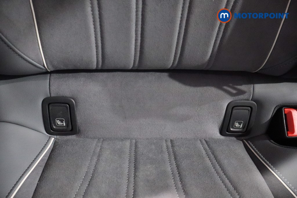 Volkswagen Passat Life Automatic Petrol Plug-In Hybrid Estate - Stock Number (1579900) - 25th supplementary image