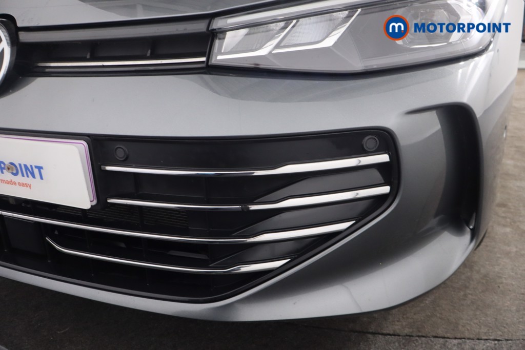 Volkswagen Passat Life Automatic Petrol Plug-In Hybrid Estate - Stock Number (1579900) - 28th supplementary image