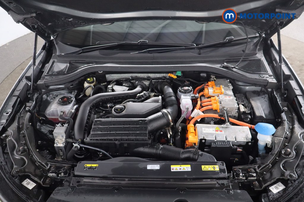 Volkswagen Passat Life Automatic Petrol Plug-In Hybrid Estate - Stock Number (1579900) - 31st supplementary image