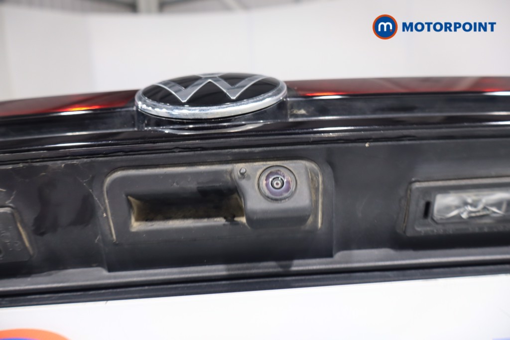 Volkswagen Passat Life Automatic Petrol Plug-In Hybrid Estate - Stock Number (1579900) - 36th supplementary image