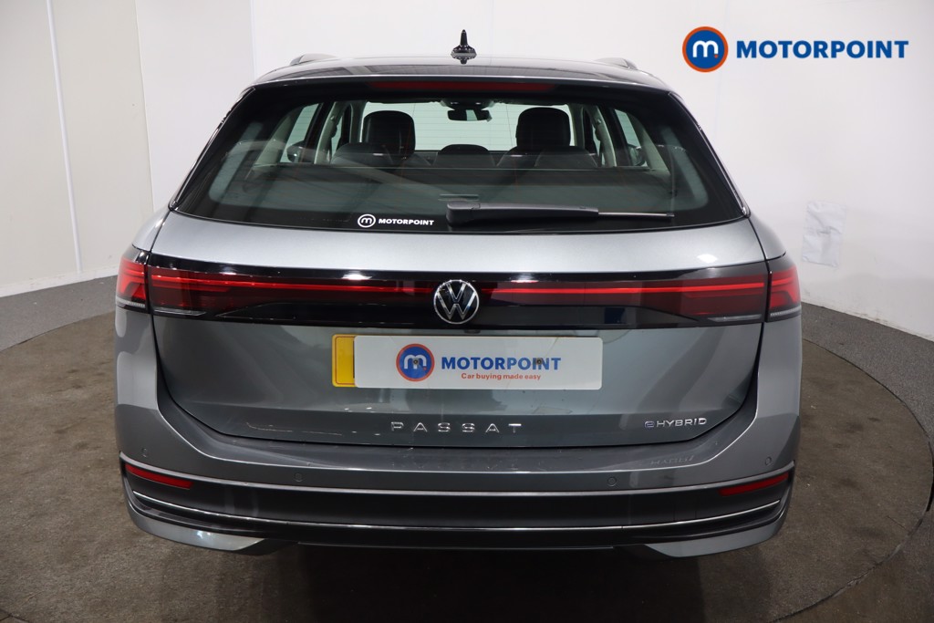 Volkswagen Passat Life Automatic Petrol Plug-In Hybrid Estate - Stock Number (1579900) - 37th supplementary image