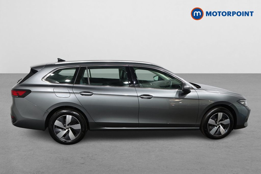Volkswagen Passat Life Automatic Petrol Plug-In Hybrid Estate - Stock Number (1579900) - Drivers side