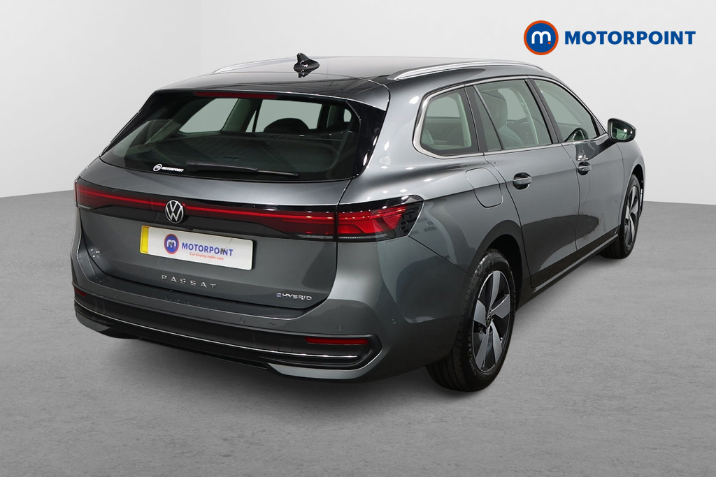 Volkswagen Passat Life Automatic Petrol Plug-In Hybrid Estate - Stock Number (1579900) - Drivers side rear corner