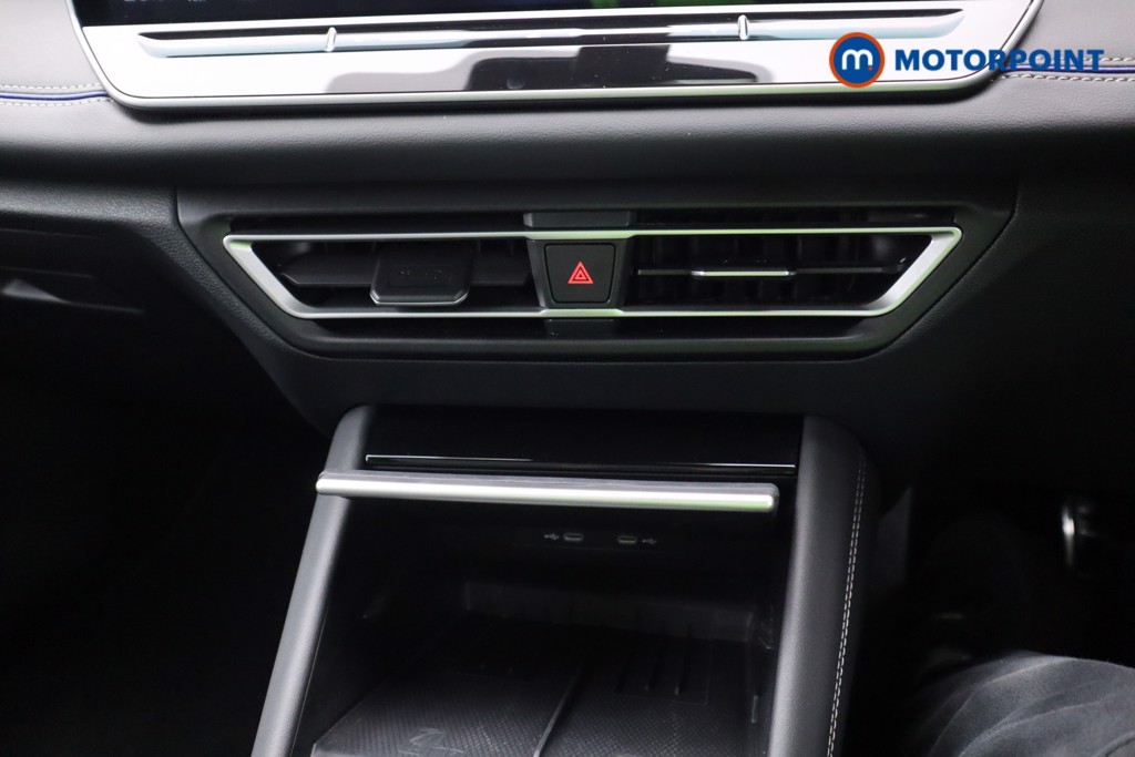 Volkswagen Tiguan R-Line Automatic Diesel SUV - Stock Number (1579985) - 3rd supplementary image