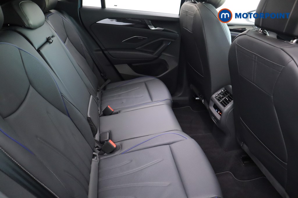 Volkswagen Tiguan R-Line Automatic Diesel SUV - Stock Number (1579985) - 17th supplementary image