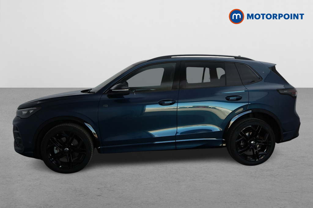 Volkswagen Tiguan R-Line Automatic Diesel SUV - Stock Number (1579985) - Passenger side