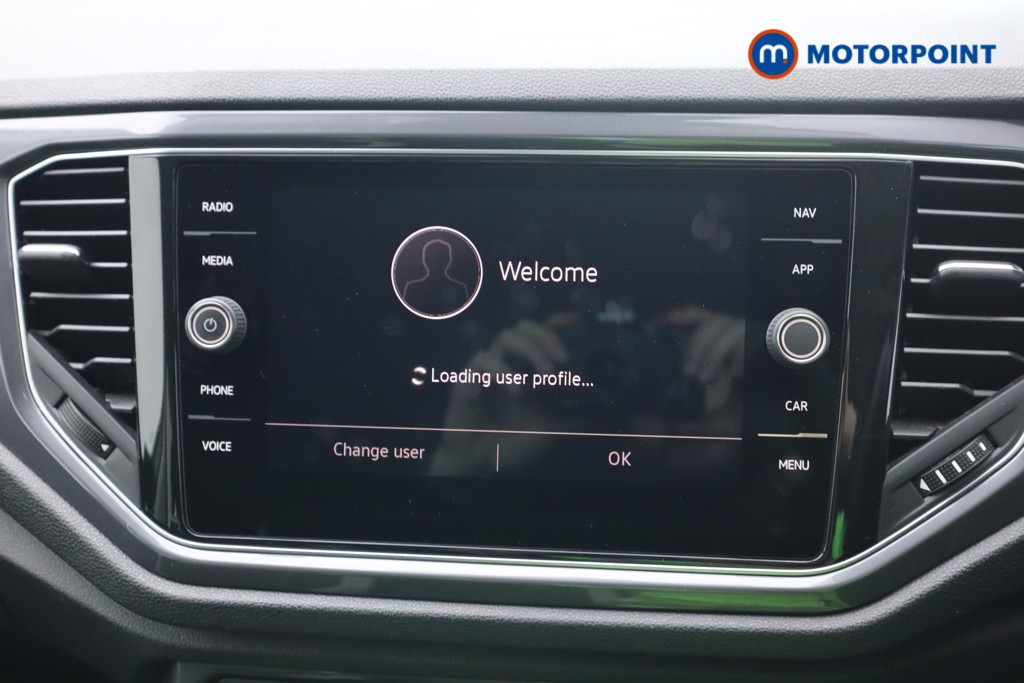 Volkswagen T-Roc SEL Automatic Petrol SUV - Stock Number (1580080) - 2nd supplementary image