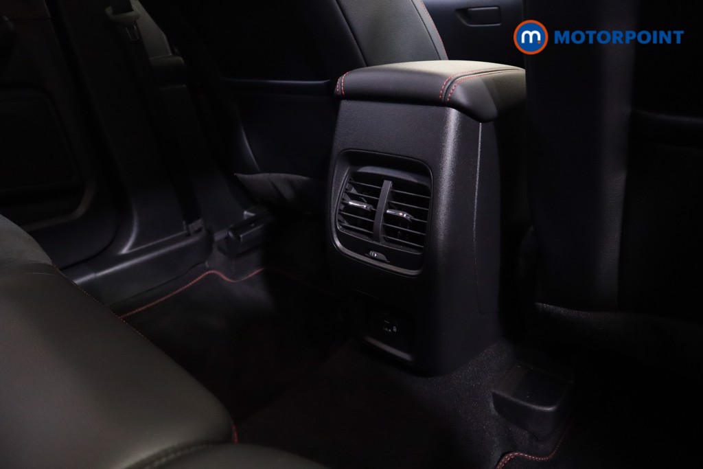 Ford Kuga St-Line Edition Manual Petrol SUV - Stock Number (1580131) - 30th supplementary image