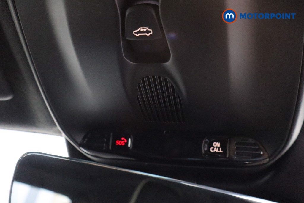 Volvo Xc40 R Design Pro Automatic Petrol SUV - Stock Number (1580354) - 21st supplementary image