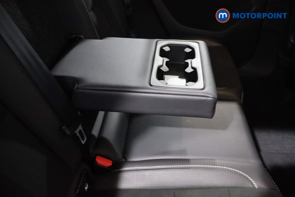 Volvo Xc40 R Design Pro Automatic Petrol SUV - Stock Number (1580354) - 30th supplementary image