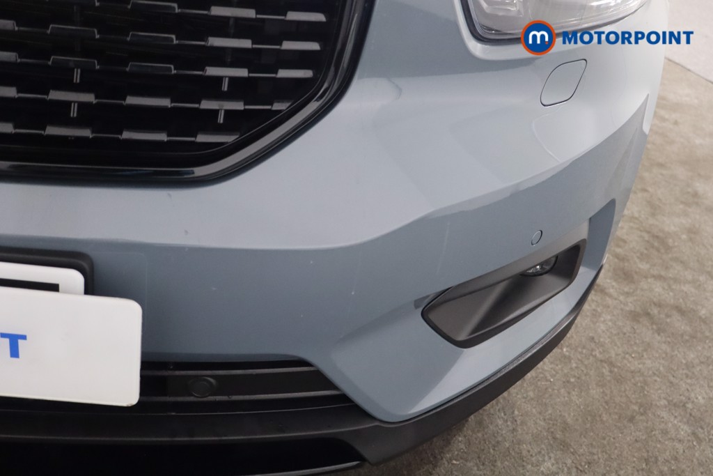 Volvo Xc40 R Design Pro Automatic Petrol SUV - Stock Number (1580354) - 32nd supplementary image