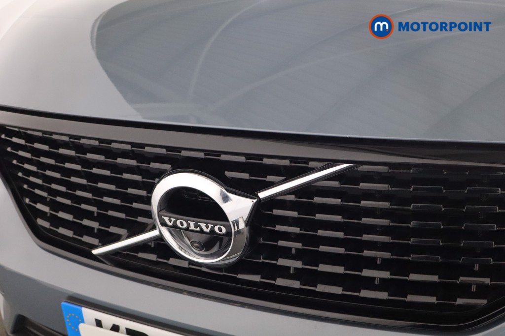 Volvo Xc40 R Design Pro Automatic Petrol SUV - Stock Number (1580354) - 33rd supplementary image