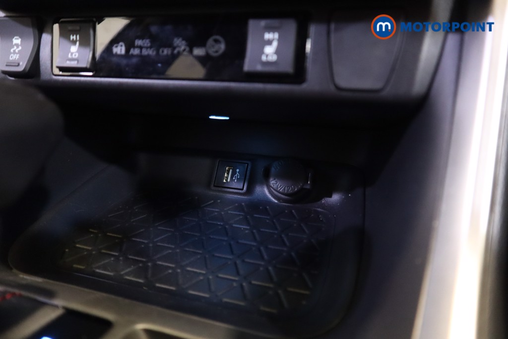 Suzuki Across 2.5 Phev E-Four 5Dr Cvt Automatic Petrol Plug-In Hybrid SUV - Stock Number (1580420) - 16th supplementary image