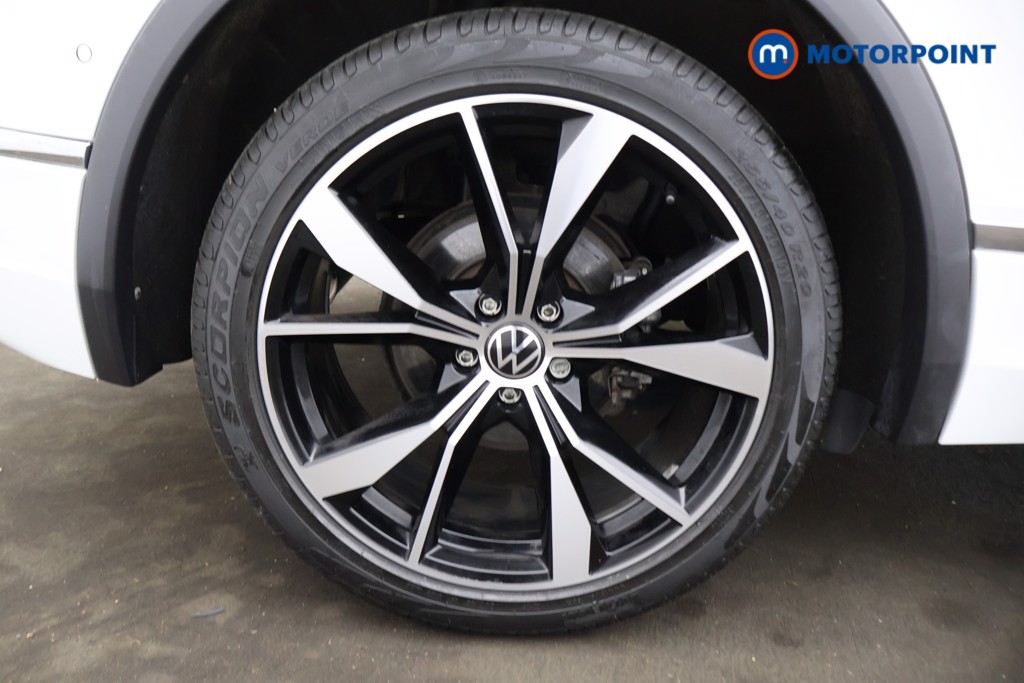 Volkswagen Tiguan R-Line Automatic Petrol SUV - Stock Number (1580458) - 16th supplementary image