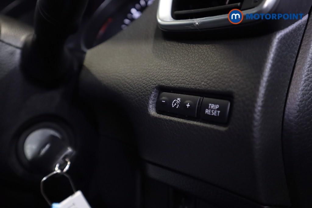 Nissan Qashqai Acenta Premium Automatic Petrol SUV - Stock Number (1580475) - 5th supplementary image