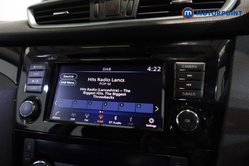 Nissan Qashqai Acenta Premium Automatic Petrol SUV - Stock Number (1580475) - 17th supplementary image
