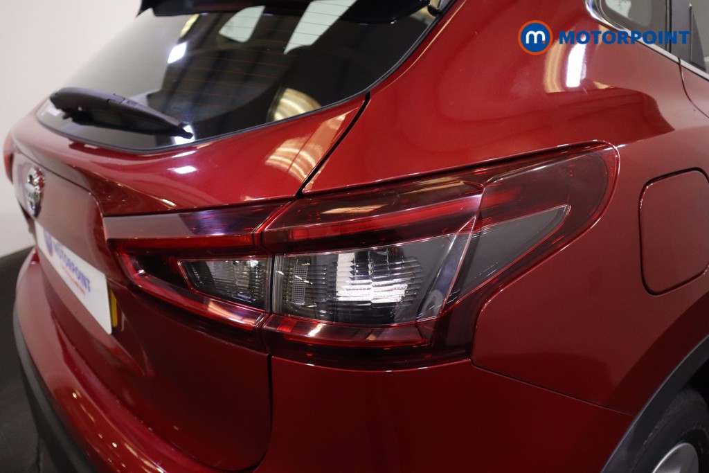 Nissan Qashqai Acenta Premium Automatic Petrol SUV - Stock Number (1580475) - 35th supplementary image