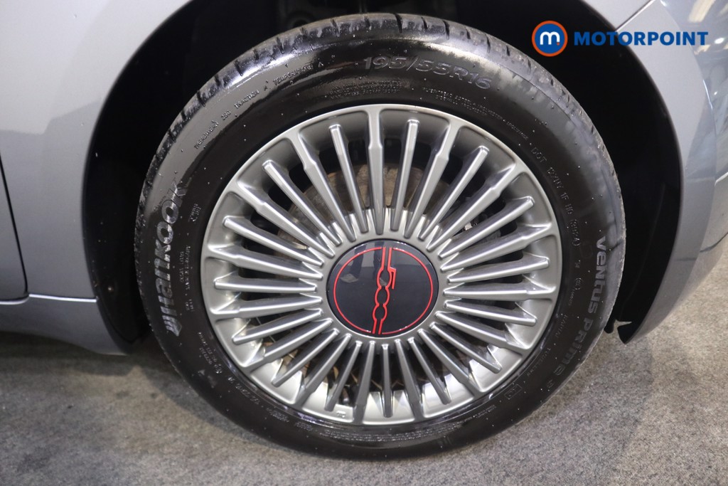 Fiat 500 RED Automatic Electric Hatchback - Stock Number (1580478) - 17th supplementary image
