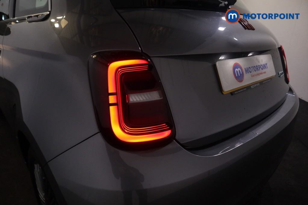 Fiat 500 RED Automatic Electric Hatchback - Stock Number (1580478) - 20th supplementary image