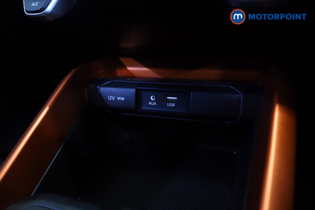 KIA Stonic Mixx Manual Petrol SUV - Stock Number (1580485) - 16th supplementary image