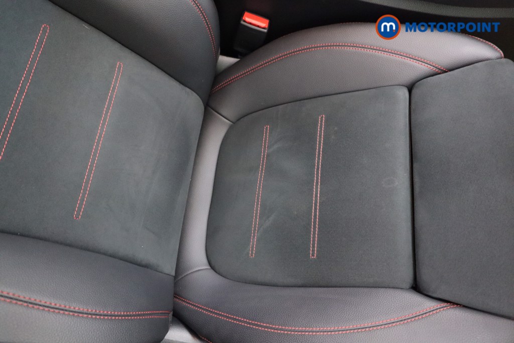 Mercedes-Benz CLA Amg Line Automatic Petrol Coupe - Stock Number (1580586) - 14th supplementary image