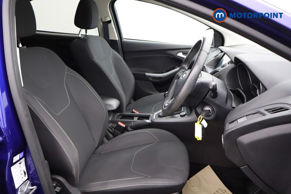 Ford Focus Zetec Edition Manual Petrol Hatchback - Stock Number (1580739) - 11th supplementary image