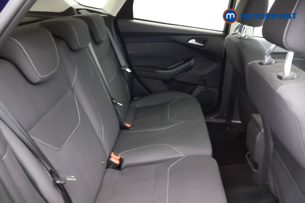 Ford Focus Zetec Edition Manual Petrol Hatchback - Stock Number (1580739) - 12th supplementary image