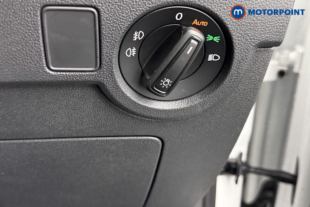 Volkswagen T-Cross R-Line Manual Petrol SUV - Stock Number (1580750) - 16th supplementary image