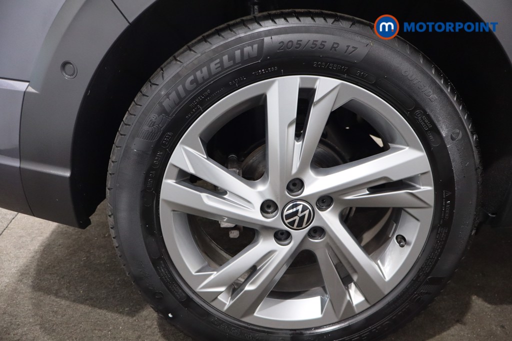 Volkswagen Taigo R-Line Automatic Petrol SUV - Stock Number (1580761) - 9th supplementary image