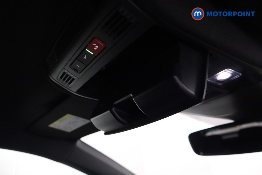 Volkswagen Taigo R-Line Automatic Petrol SUV - Stock Number (1580761) - 18th supplementary image