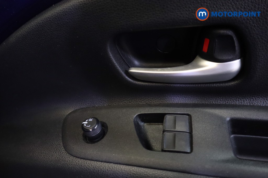 Toyota Aygo X Edge Manual Petrol Hatchback - Stock Number (1580852) - 3rd supplementary image