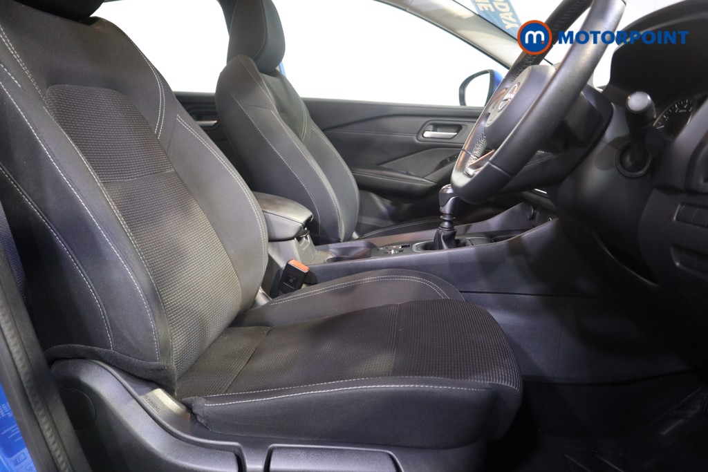 Nissan Qashqai Acenta Premium Manual Petrol SUV - Stock Number (1580902) - 11th supplementary image