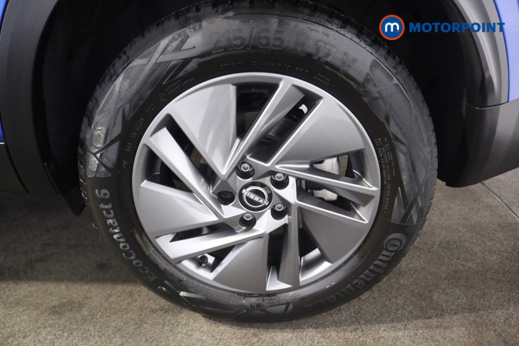 Nissan Qashqai Acenta Premium Manual Petrol SUV - Stock Number (1580902) - 17th supplementary image