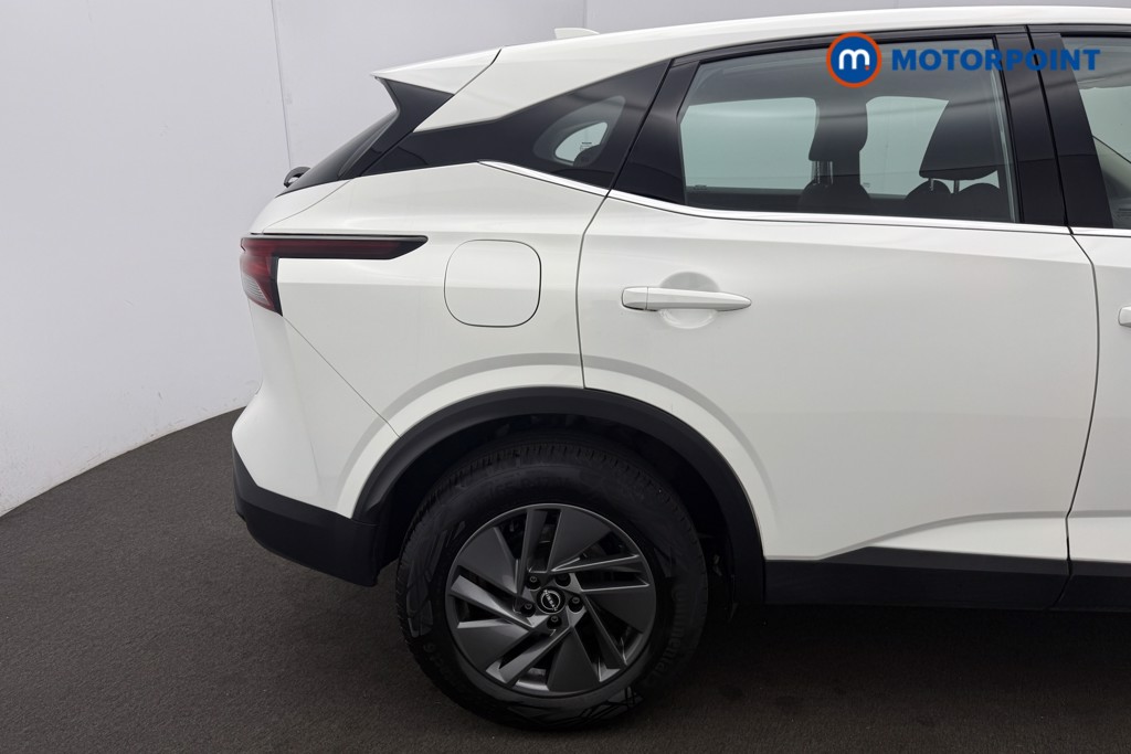 Nissan Qashqai Acenta Premium Manual Petrol SUV - Stock Number (1580904) - 7th supplementary image